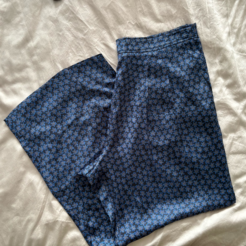 Mango Satin Floral Printed Pajama Style Trousers Pants In Blue Floral Size L